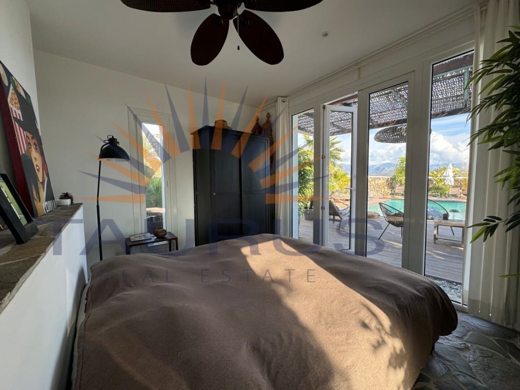 4 quarto Moradia para venda em Sayalonga com piscina - 798 000 € (Ref: 9524098)