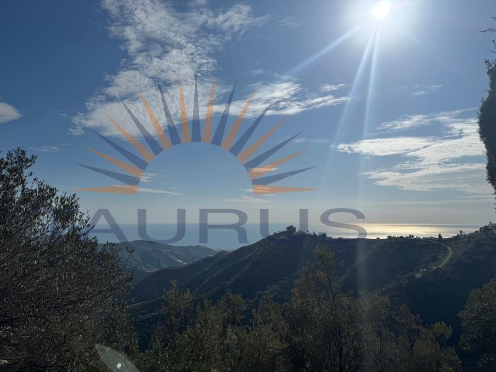 4 quarto Moradia para venda em Sayalonga com piscina - 798 000 € (Ref: 9524098)