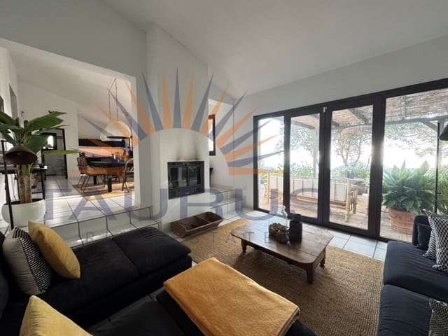 4 quarto Moradia para venda em Sayalonga com piscina - 798 000 € (Ref: 9524098)