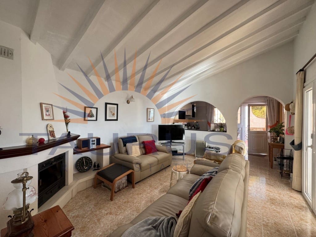 2 soveværelse Villa til salg i Competa - € 315.000 (Ref: 9530186)