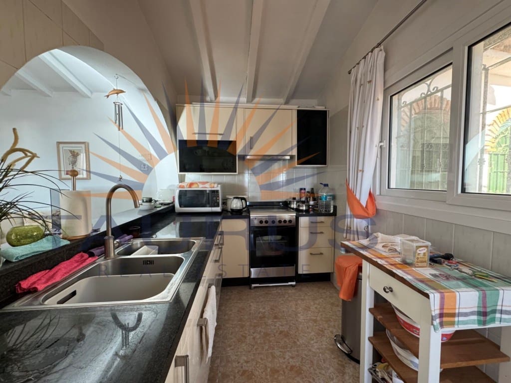 2 soveværelse Villa til salg i Competa - € 315.000 (Ref: 9530186)