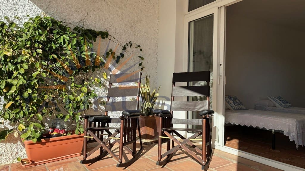 4 soveværelse Villa til salg i Competa med swimmingpool - € 465.000 (Ref: 9533463)