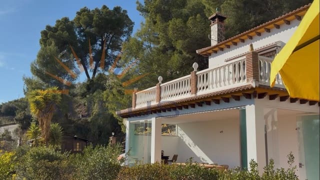 4 chambre Villa/Maison à vendre à Cómpeta avec piscine - 435 000 € (Ref: 9533463)