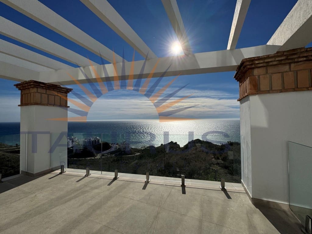 2 sypialnia Dom na sprzedaż w Torrox-Costa z basenem garażem - 347 000 € (Ref: 9533465)