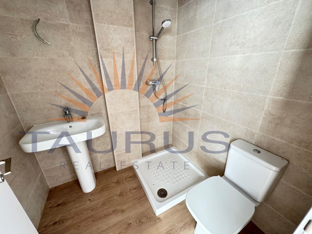 2 sypialnia Dom na sprzedaż w Torrox-Costa z basenem garażem - 347 000 € (Ref: 9533465)