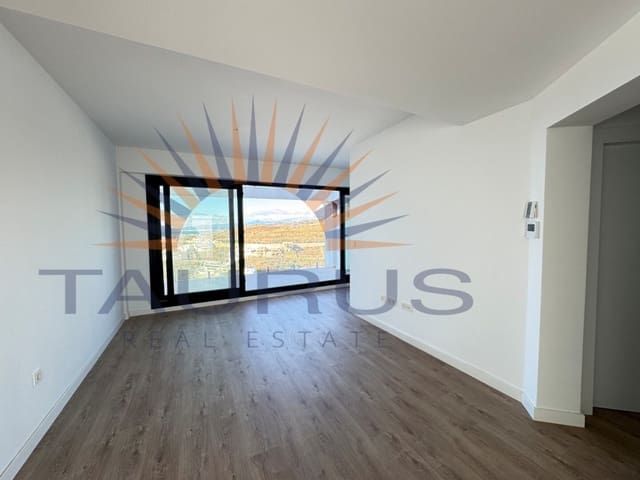 2 sypialnia Dom na sprzedaż w Torrox-Costa, Torrox z basenem garażem - 347 000 € (Ref: 9533465)