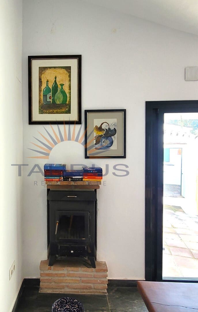 3 quarto Moradia para venda em Competa com piscina garagem - 1 000 000 € (Ref: 9551192)