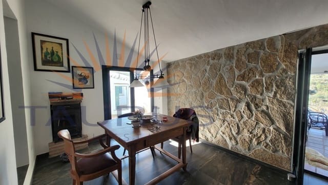 3 chambre Villa/Maison à vendre à Cómpeta avec piscine garage - 1 000 000 € (Ref: 9551192)