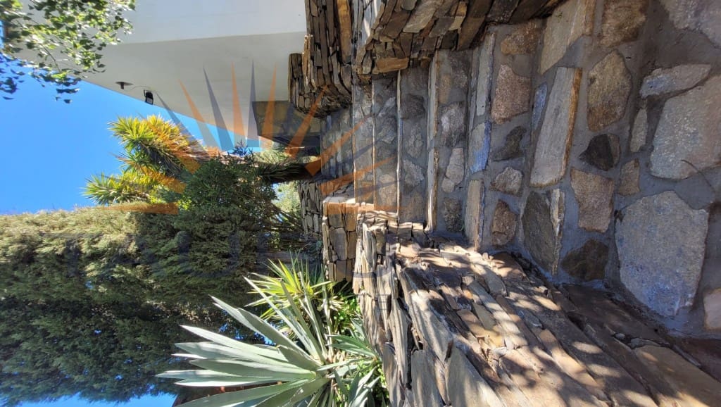 3 quarto Moradia para venda em Competa com piscina garagem - 1 000 000 € (Ref: 9551192)