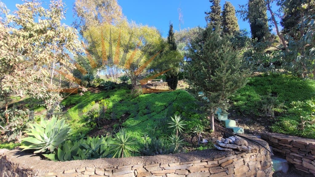 3 quarto Moradia para venda em Competa com piscina garagem - 1 000 000 € (Ref: 9551192)