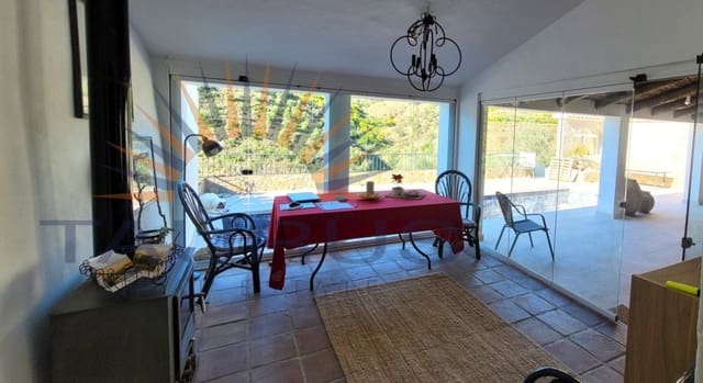 3 chambre Villa/Maison à vendre à Cómpeta avec piscine garage - 1 100 000 € (Ref: 9551192)