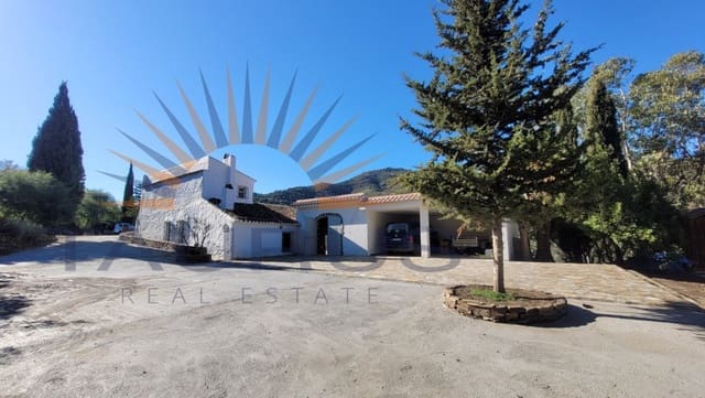 3 chambre Villa/Maison à vendre à Cómpeta avec piscine garage - 1 100 000 € (Ref: 9551192)