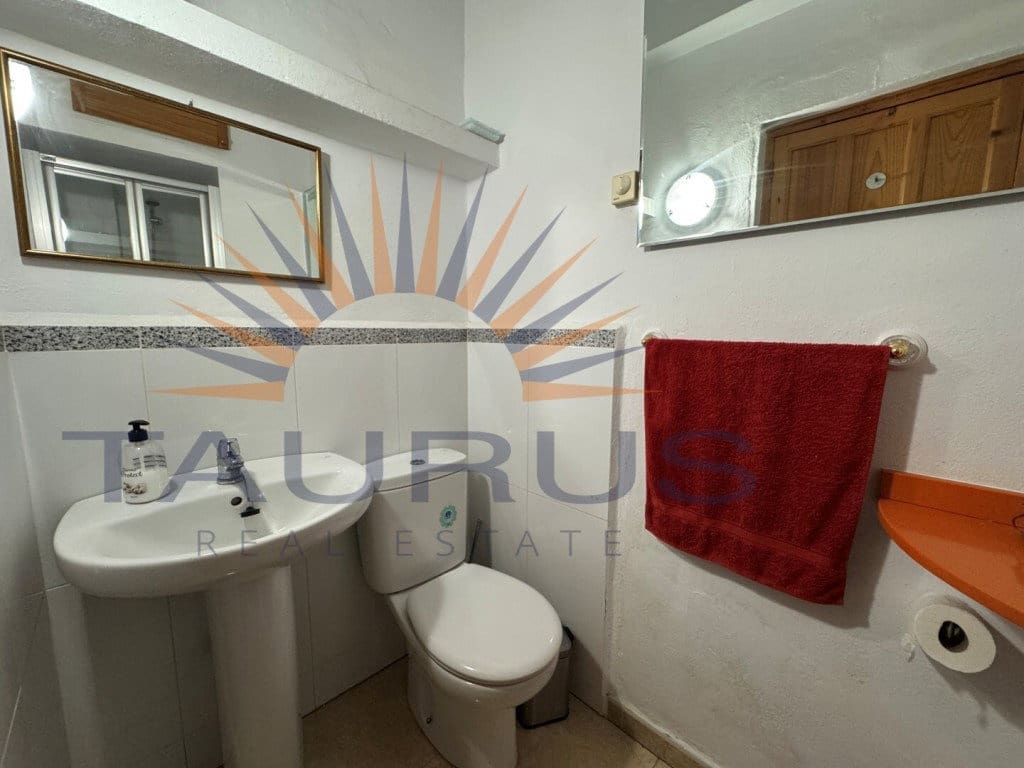 4 bedroom Villa for sale in Competa with pool garage - € 575,000 (Ref: 9615346)