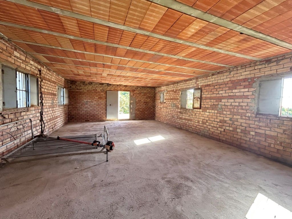 Erhverv til salg i Trapiche - € 650.000 (Ref: 9619140)