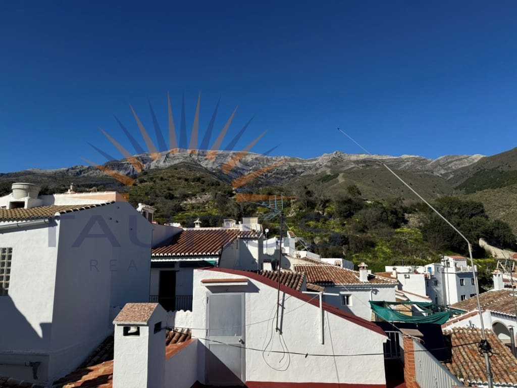3 bedroom Townhouse for sale in Sedella - € 78,000 (Ref: 9625467)