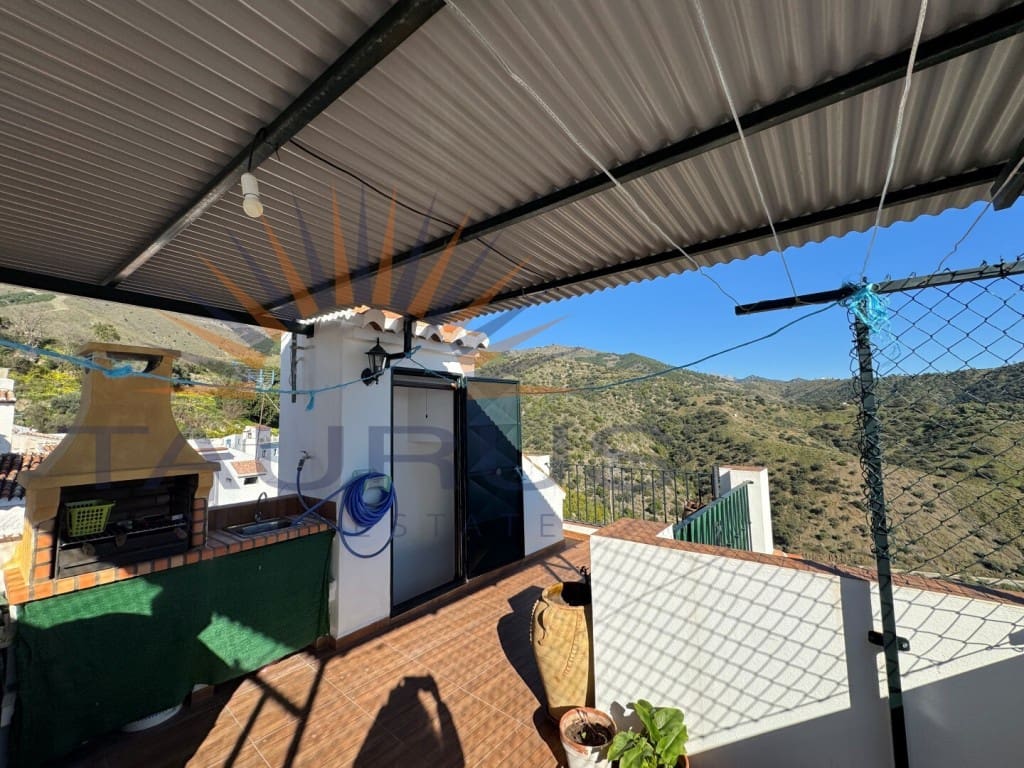 3 bedroom Townhouse for sale in Sedella - € 78,000 (Ref: 9625467)