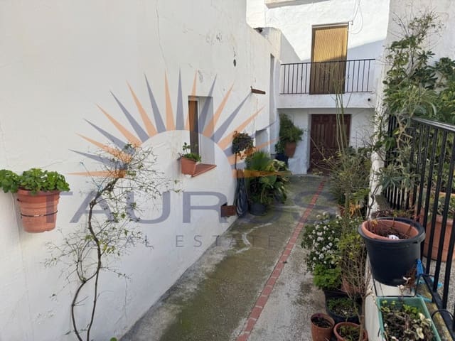 3 quarto Casa em Banda para venda em Canillas de Albaida - 169 000 € (Ref: 9634144)