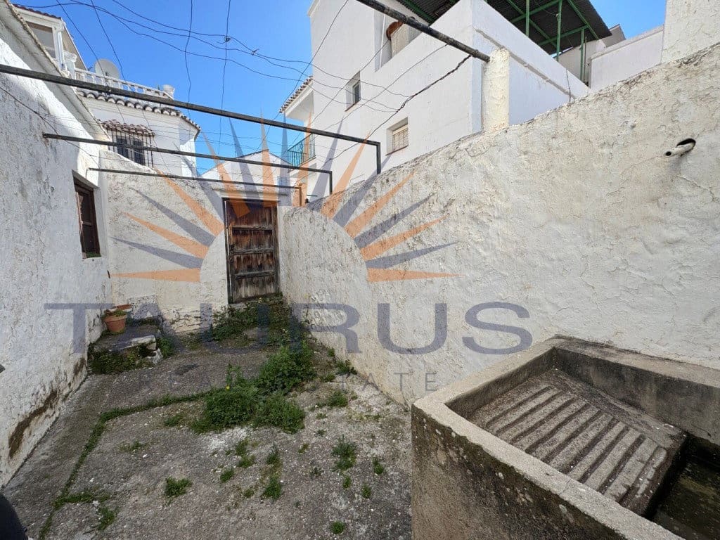 3 soveværelse Byhus til salg i Canillas de Albaida - € 169.000 (Ref: 9634144)