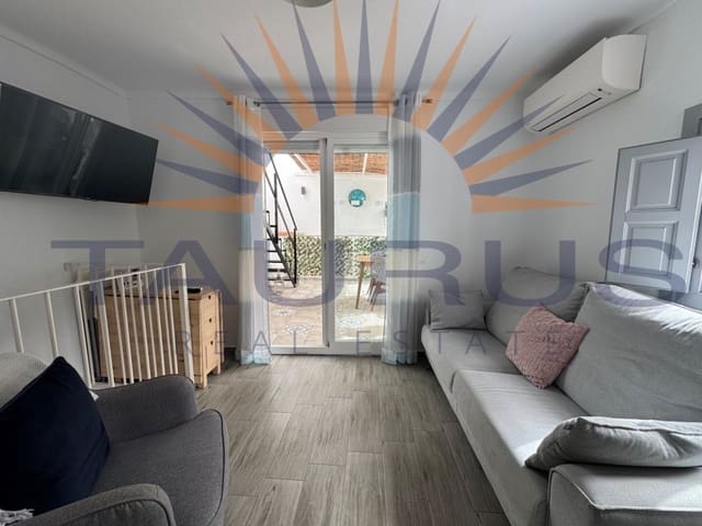 2 Zimmer Haus zu verkaufen in Sayalonga - 179.000 € (Ref: 9651683)