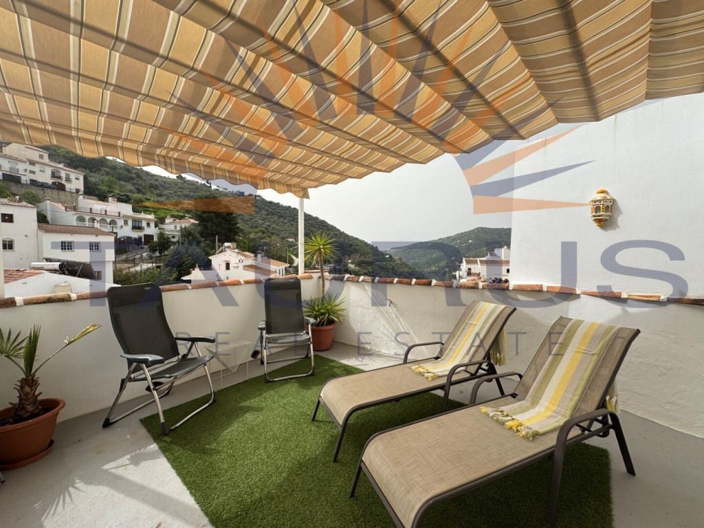 2 Zimmer Haus zu verkaufen in Sayalonga - 179.000 € (Ref: 9651683)