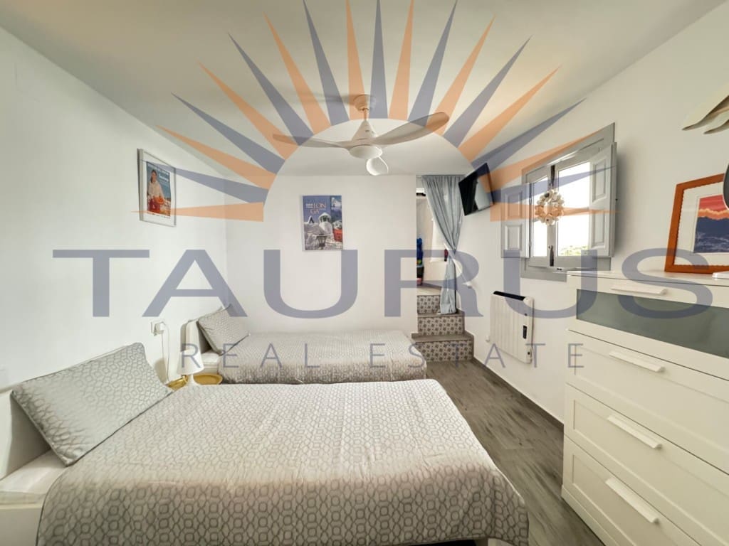 2 Zimmer Haus zu verkaufen in Sayalonga - 179.000 € (Ref: 9651683)