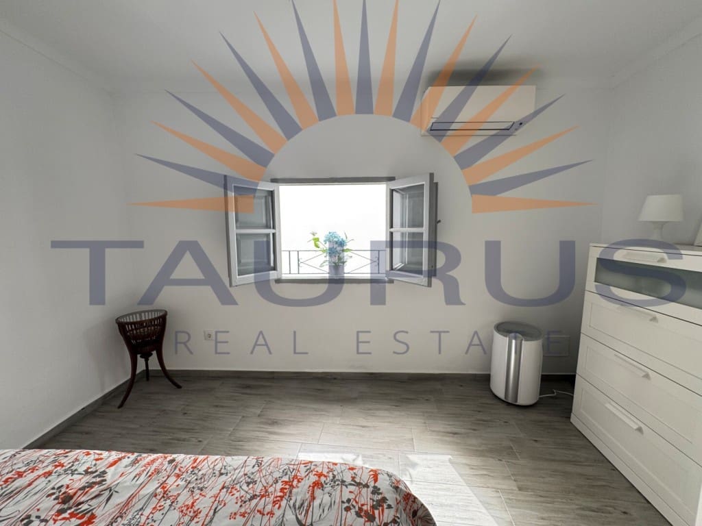 2 Zimmer Haus zu verkaufen in Sayalonga - 179.000 € (Ref: 9651683)