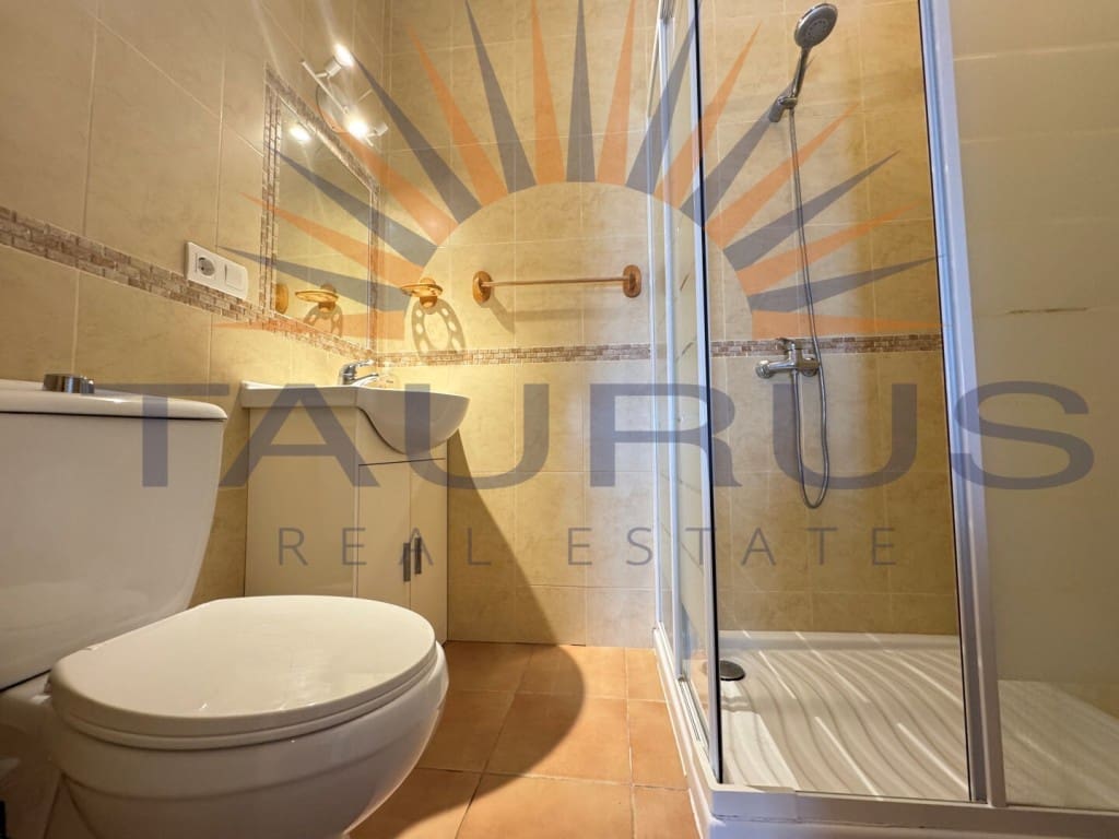 2 Zimmer Haus zu verkaufen in Sayalonga - 179.000 € (Ref: 9651683)