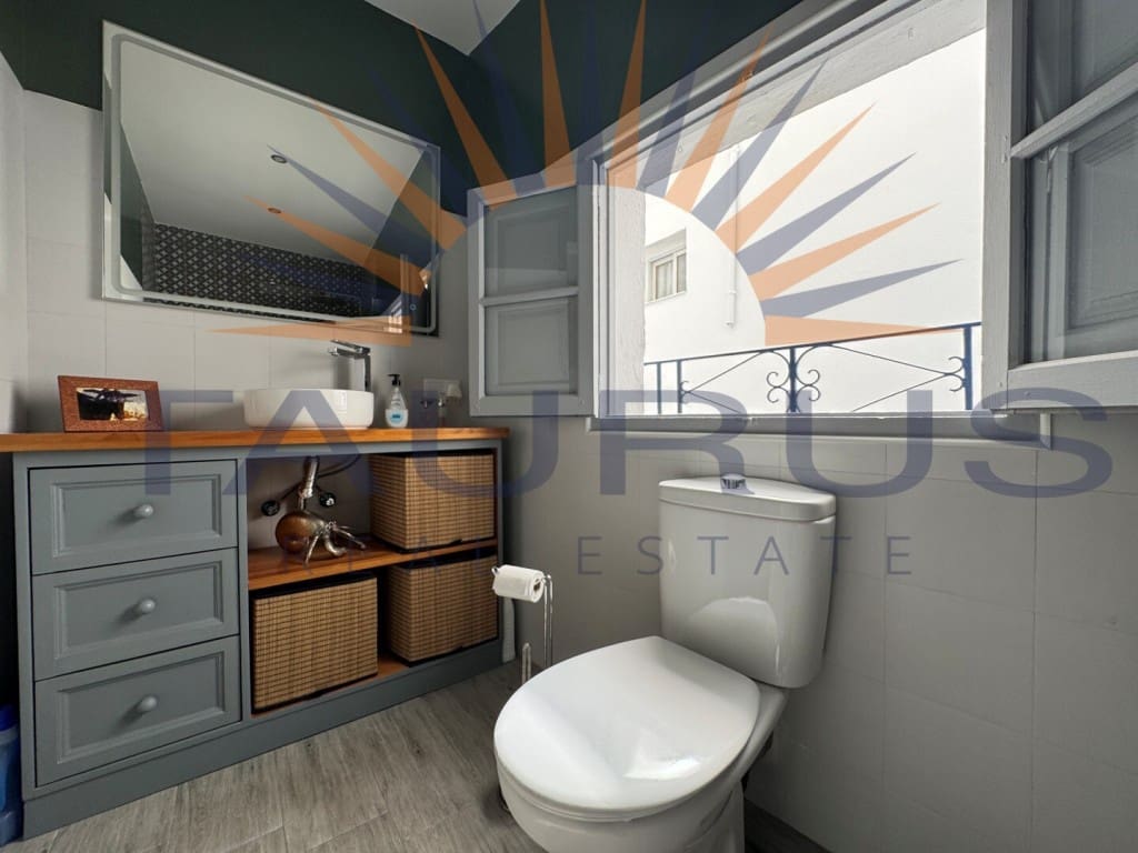 2 Zimmer Haus zu verkaufen in Sayalonga - 179.000 € (Ref: 9651683)