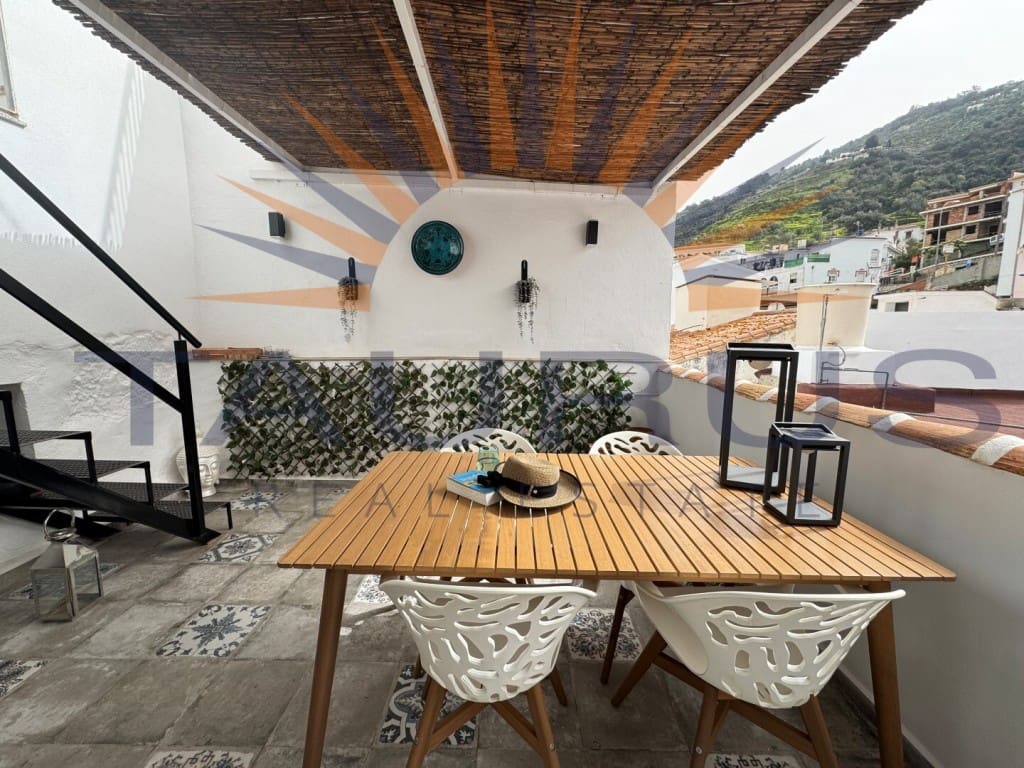 2 Zimmer Haus zu verkaufen in Sayalonga - 179.000 € (Ref: 9651683)