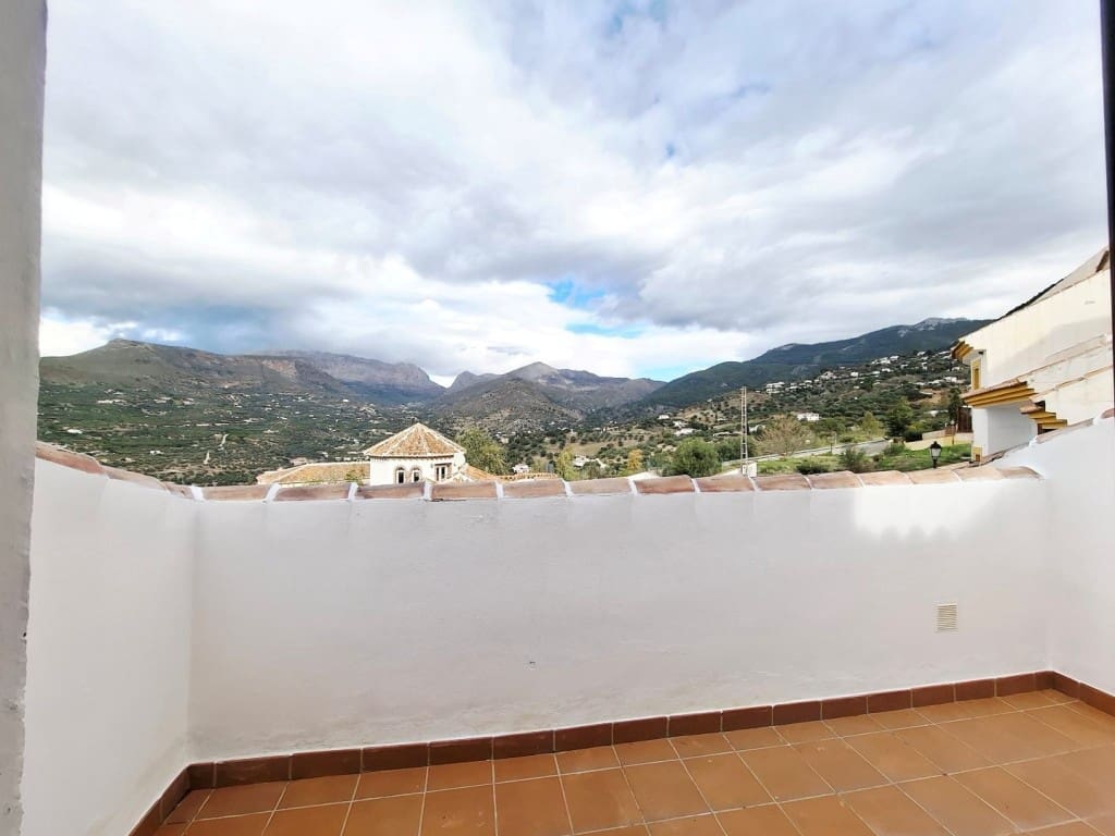 1 bedroom Apartment for sale in Alcaucin with pool garage - € 79,000 (Ref: 9655847)