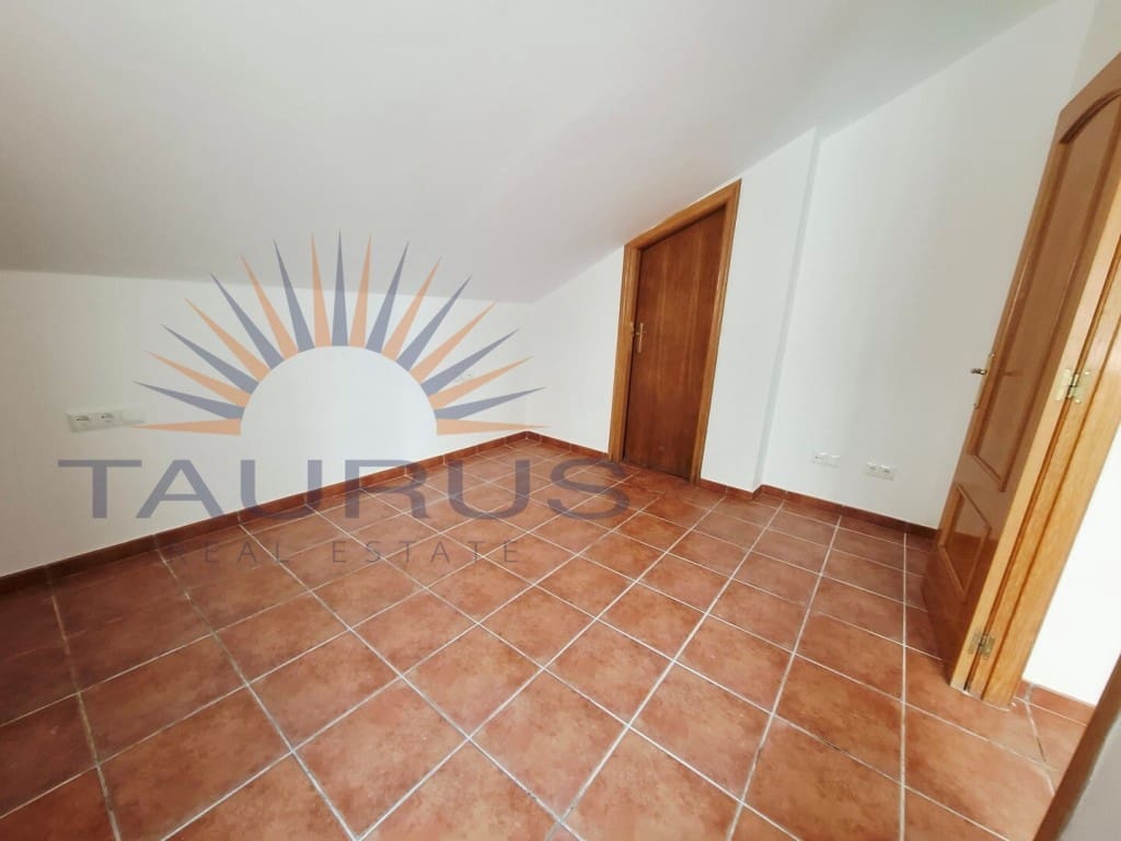 1 sovrum Lägenhet till salu i Alcaucin med pool garage - 79 000 € (Ref: 9655847)