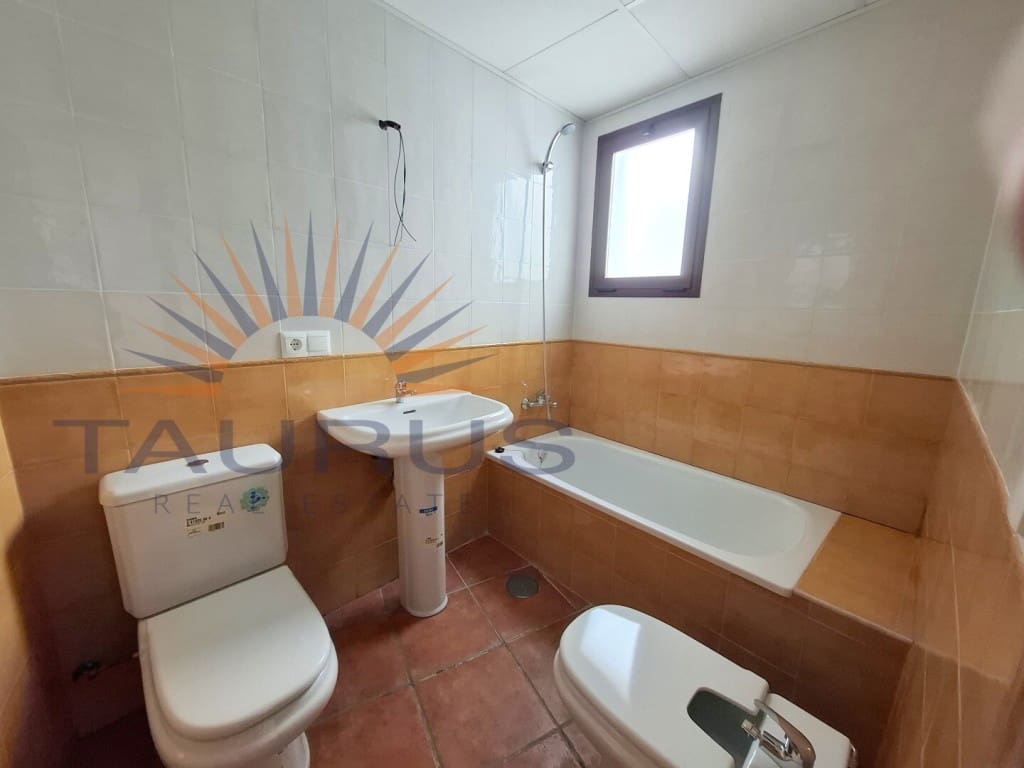 1 sovrum Lägenhet till salu i Alcaucin med pool garage - 79 000 € (Ref: 9655847)