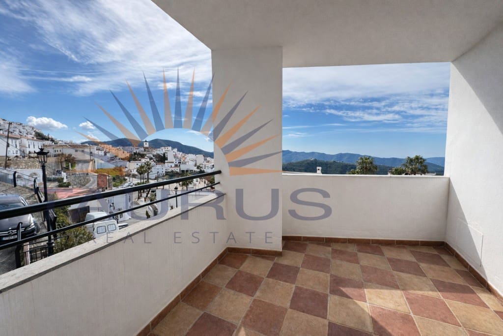 2 bedroom Apartment for sale in Canillas de Aceituno - € 146,500 (Ref: 9670309)