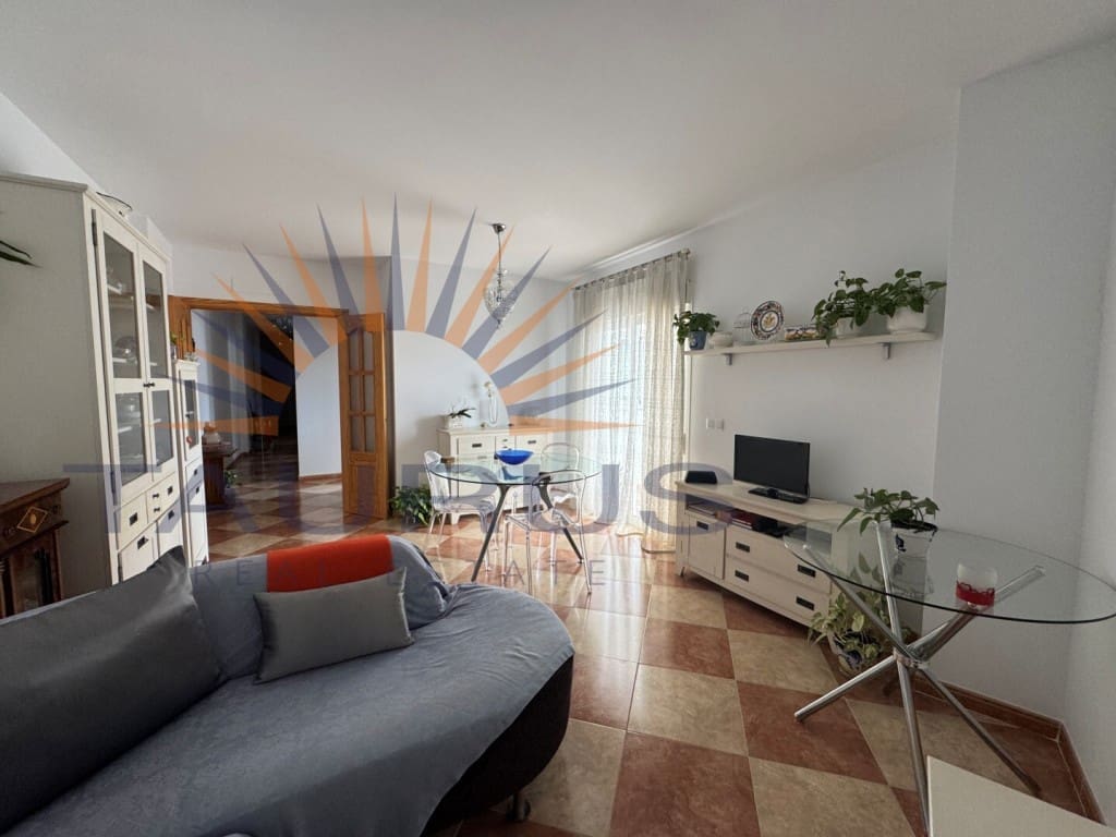 2 bedroom Apartment for sale in Canillas de Aceituno - € 146,500 (Ref: 9670309)