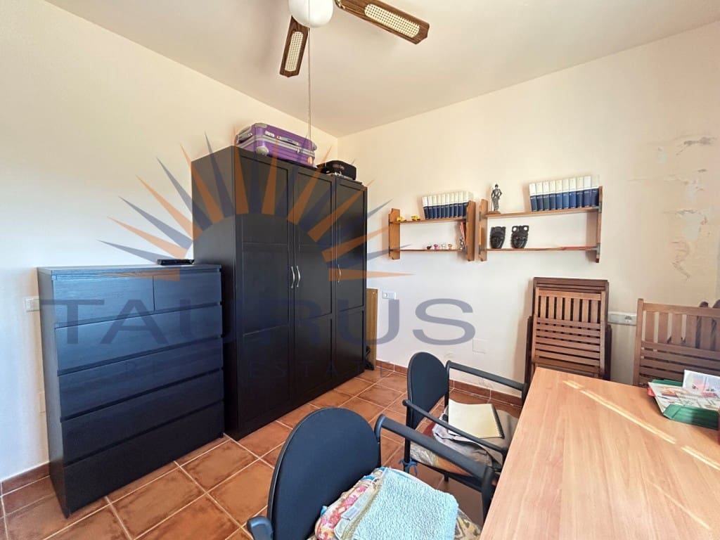 3 makuuhuone Huvila myytävänä paikassa Arenas de Velez mukana uima-altaan - 470 000 € (Ref: 9674016)