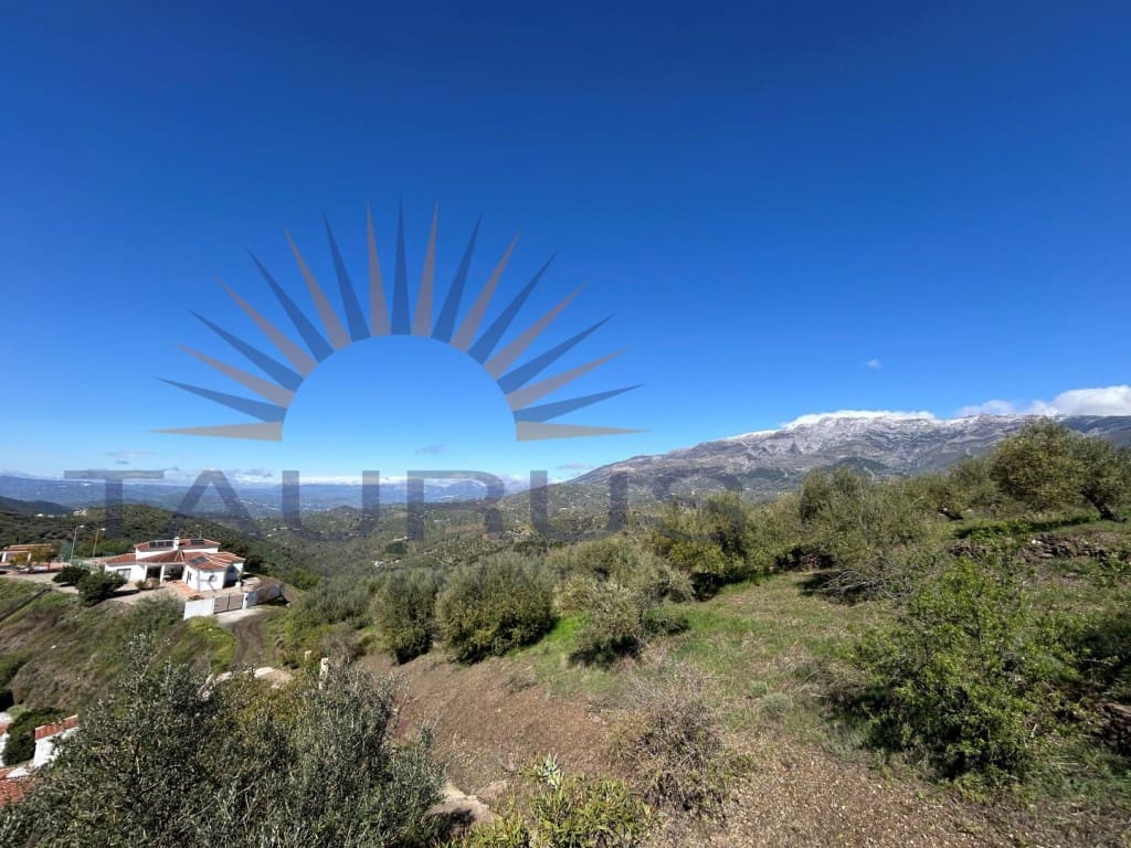 3 makuuhuone Huvila myytävänä paikassa Arenas de Velez mukana uima-altaan - 470 000 € (Ref: 9674016)