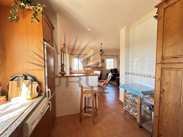 3 sypialnia Willa na sprzedaż w Arenas de Velez, Arenas z basenem - 420 000 € (Ref: 9674016)