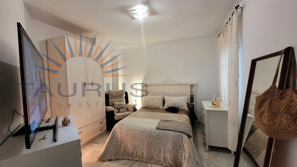 4 makuuhuone Huoneisto myytävänä paikassa Competa - 270 000 € (Ref: 9674017)