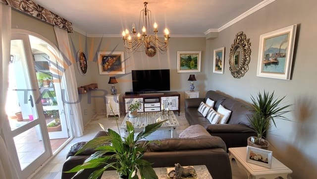 4 makuuhuone Huoneisto myytävänä paikassa Cómpeta - 270 000 € (Ref: 9674017)