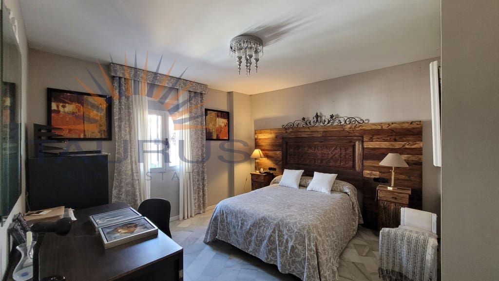 Apartamento de 4 habitaciones en Cómpeta en venta - 270.000 € (Ref: 9674017)