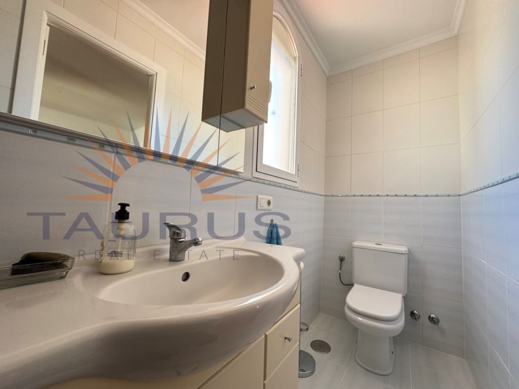 9 makuuhuone Huvila myytävänä paikassa Nerja mukana 
autotalli - 1 590 000 € (Ref: 9677059)