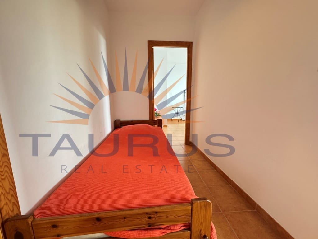 9 makuuhuone Huvila myytävänä paikassa Nerja mukana 
autotalli - 1 590 000 € (Ref: 9677059)