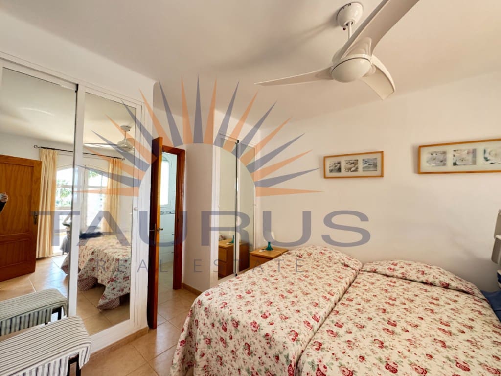 9 makuuhuone Huvila myytävänä paikassa Nerja mukana 
autotalli - 1 590 000 € (Ref: 9677059)