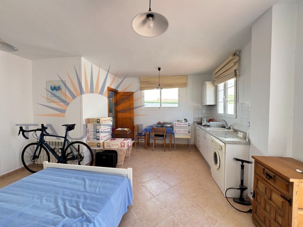 9 makuuhuone Huvila myytävänä paikassa Nerja mukana 
autotalli - 1 590 000 € (Ref: 9677059)