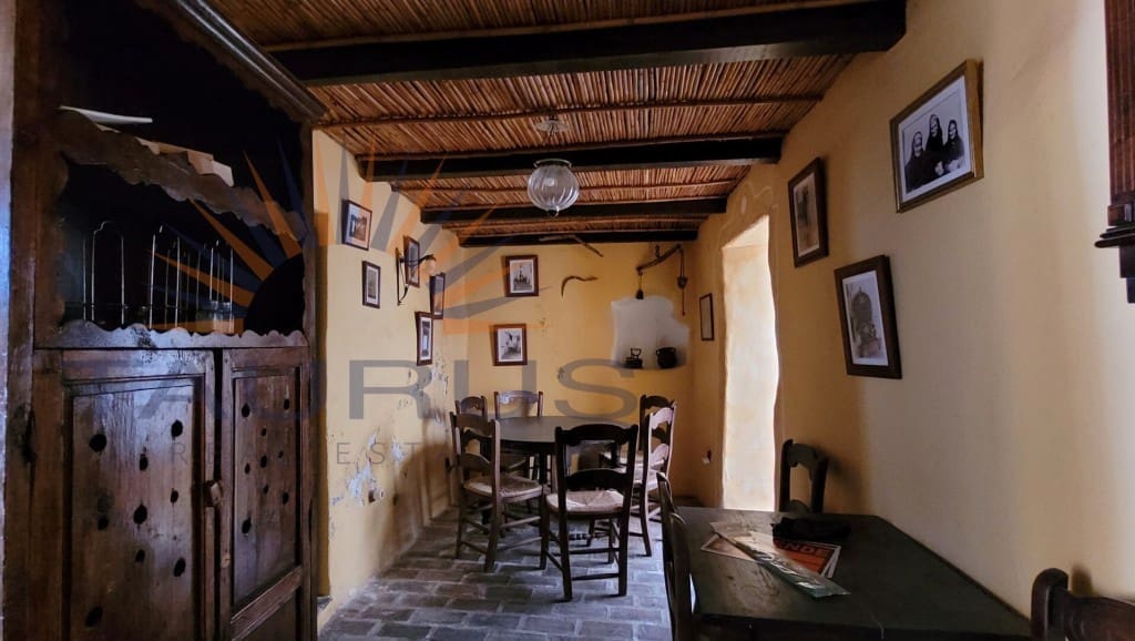 Komercyjne na sprzedaż w Archez - 262 000 € (Ref: 9679664)