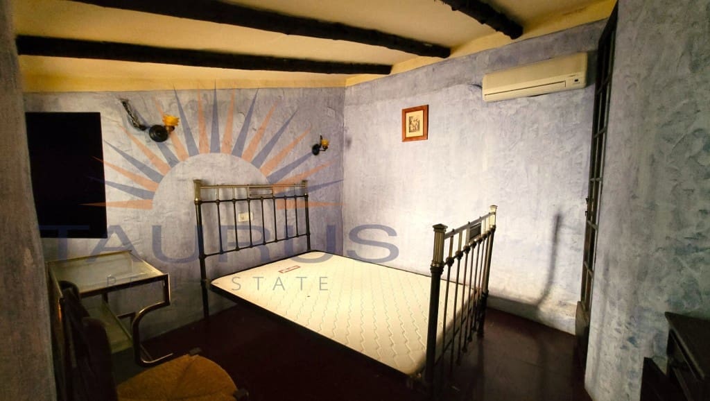 Komercyjne na sprzedaż w Archez - 262 000 € (Ref: 9679664)