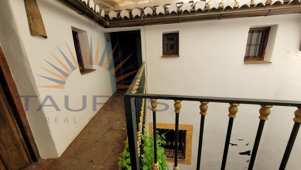 Komercyjne na sprzedaż w Archez - 262 000 € (Ref: 9679664)