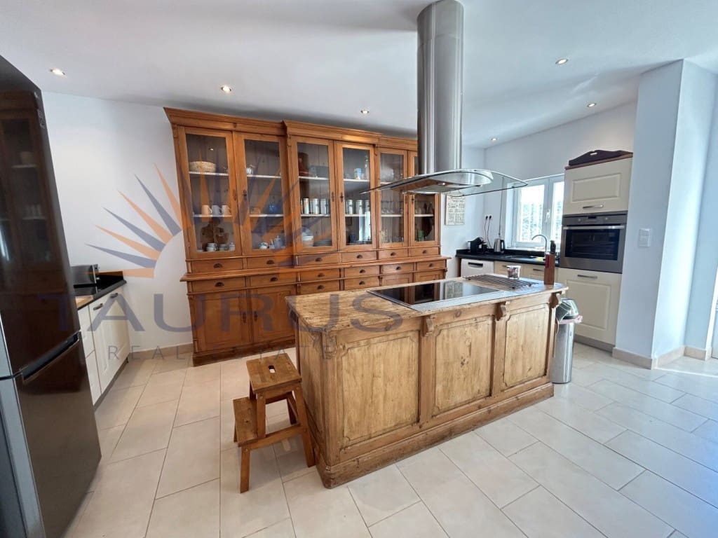 3 sypialnia Willa na sprzedaż w Vinuela z basenem - 590 000 € (Ref: 9690369)