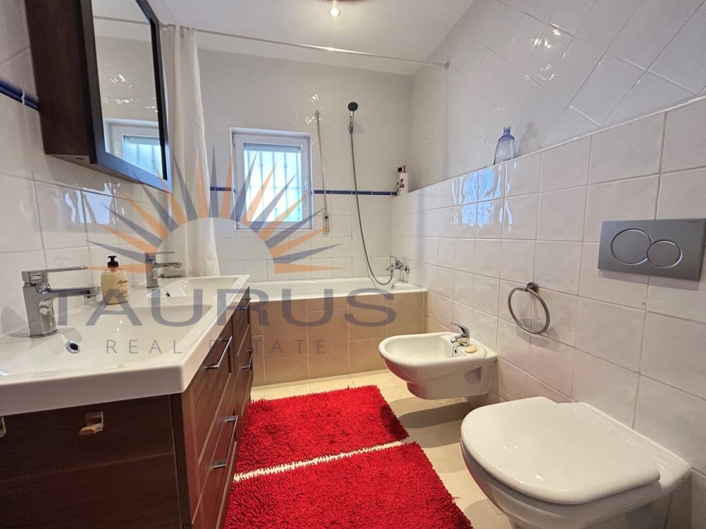 3 sypialnia Willa na sprzedaż w Vinuela z basenem - 590 000 € (Ref: 9690369)