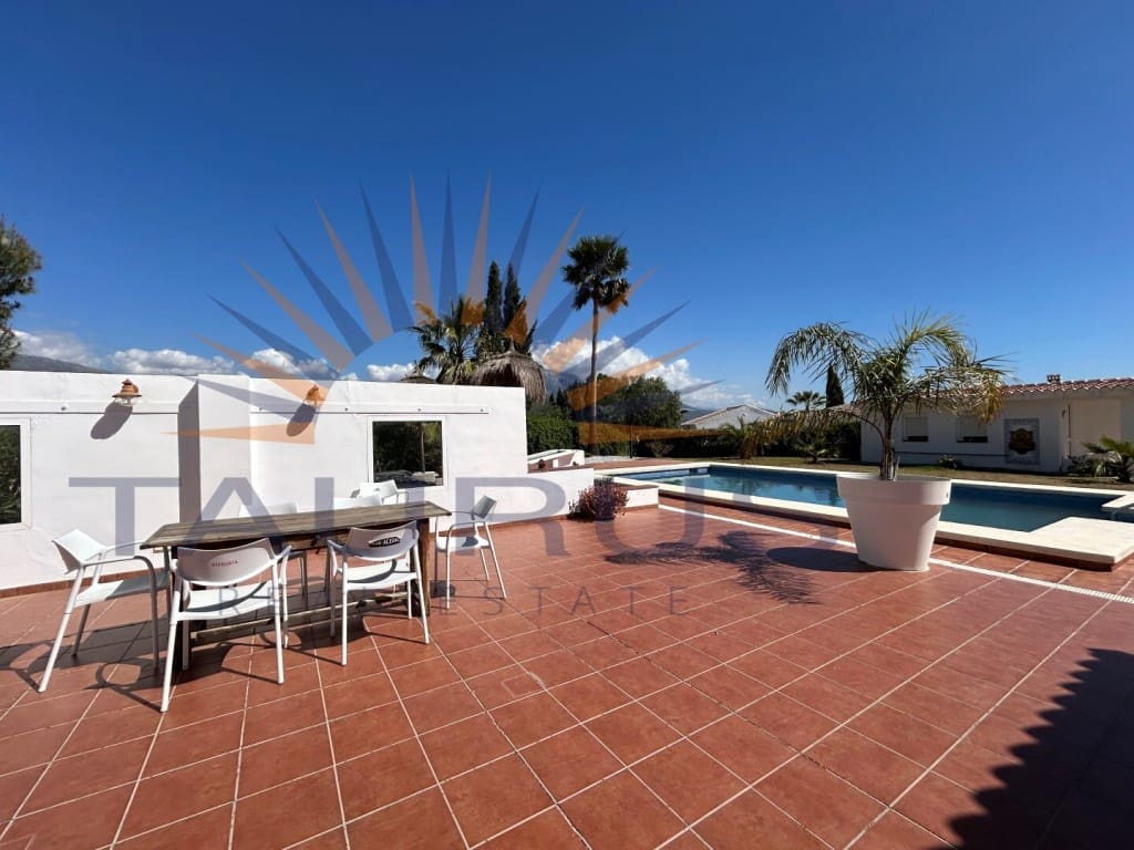 3 sypialnia Willa na sprzedaż w Vinuela z basenem - 590 000 € (Ref: 9690369)